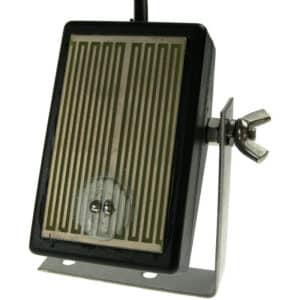 A range of single zone water leak detection modules in DIN mounting carriers.